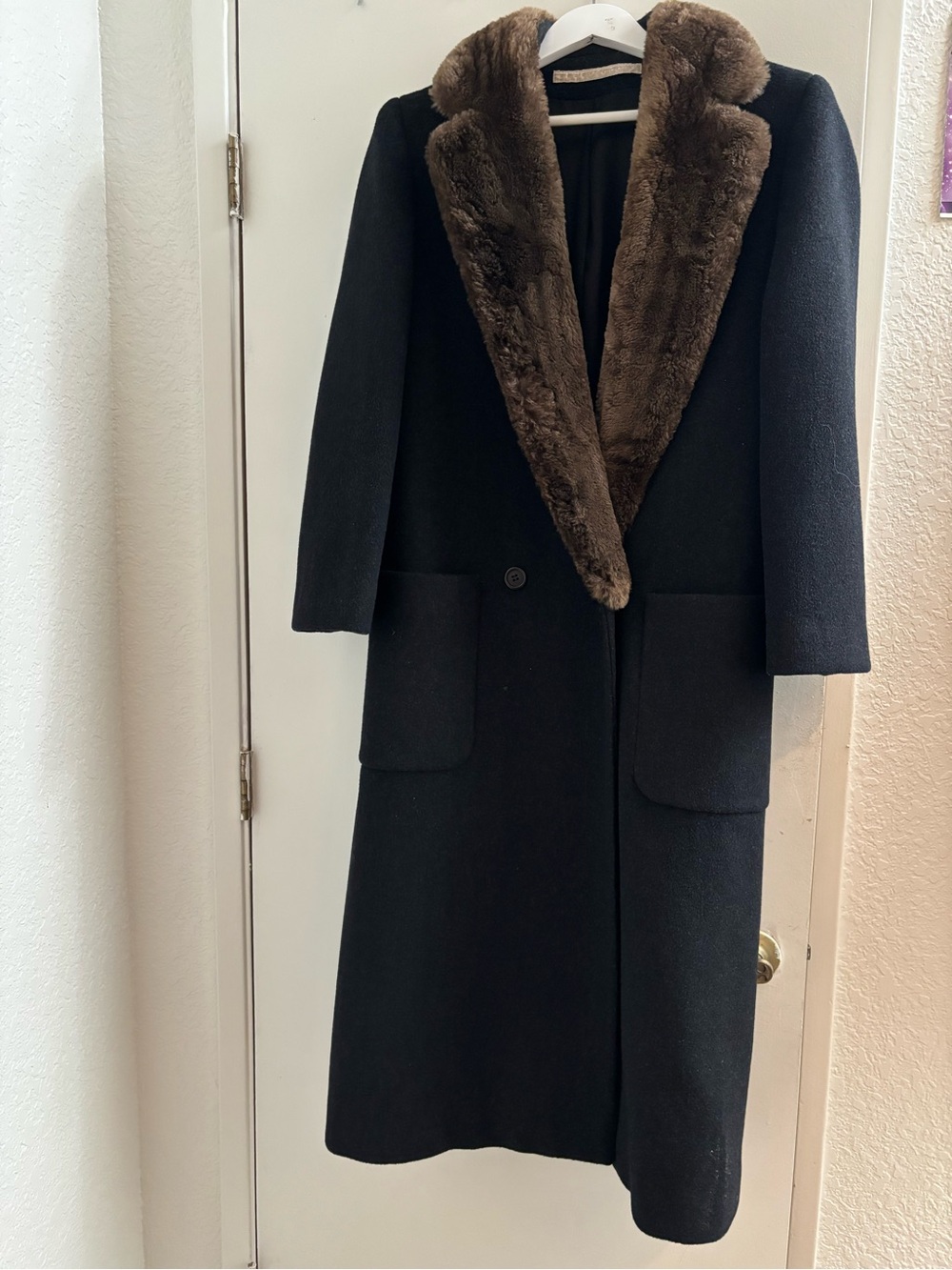 Vintage Perry Ellis Real Fur Coat – Size 6 – Long Full-Length 48”